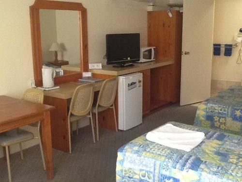 Cooks Endeavour Motor Inn Motel