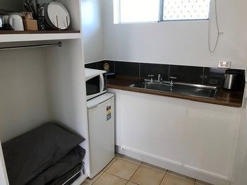 Motel Cooks Endeavour Motor Inn 3*