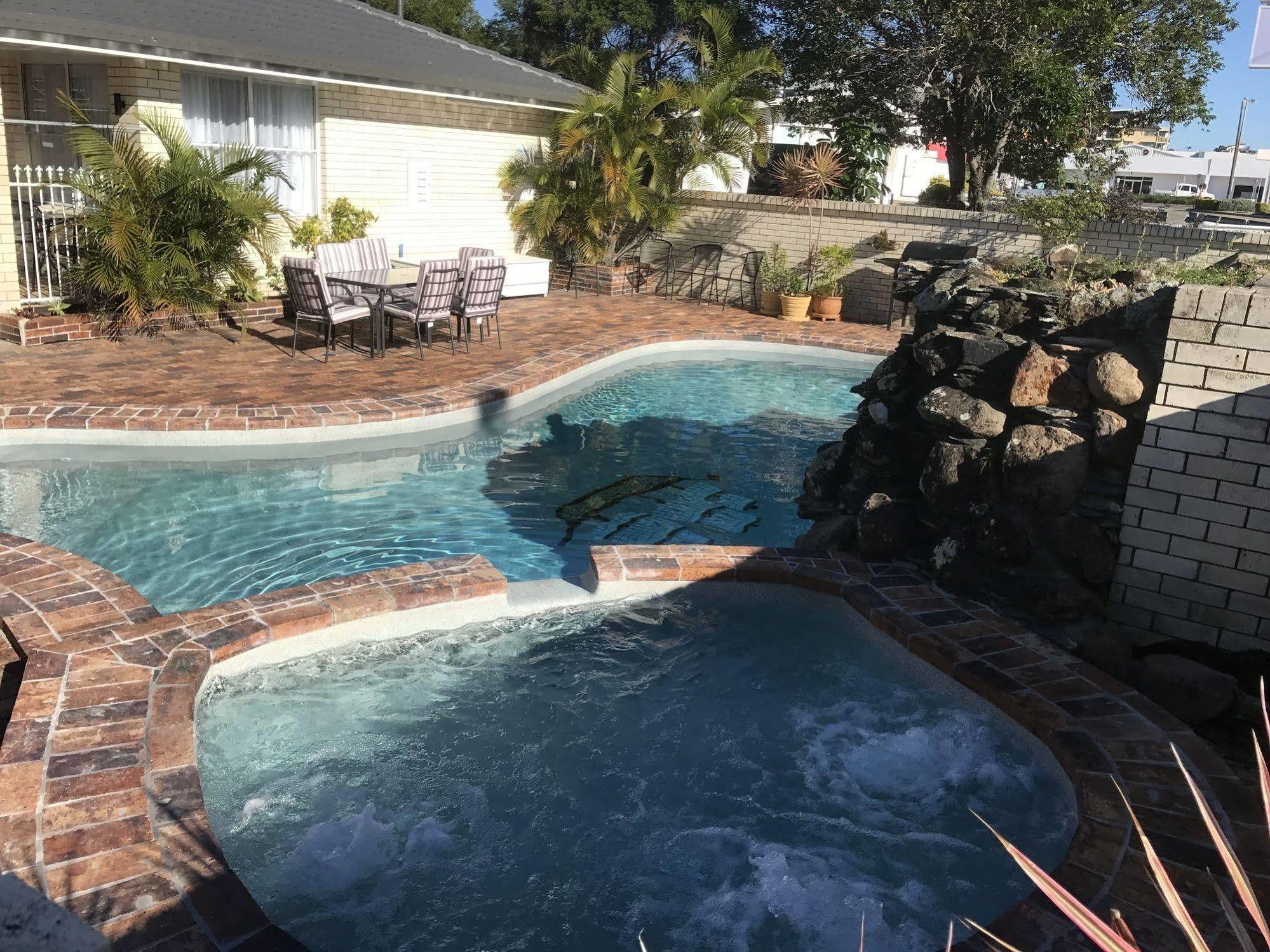 Cooks Endeavour Motor Inn Motel